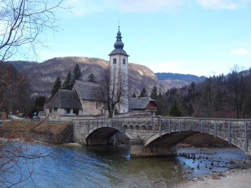 2025-01-25-MO-Bohinjsko-bazen-05